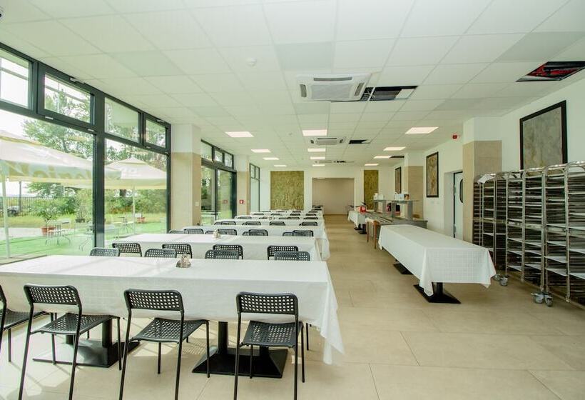 هتل Beach Szálló Révfülöp