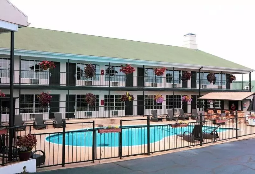 ホテル Branson Ozarks Inn