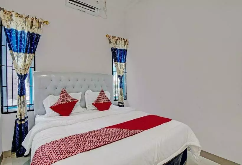 Hotelli Oyo 92211 Timur Raya Homestay