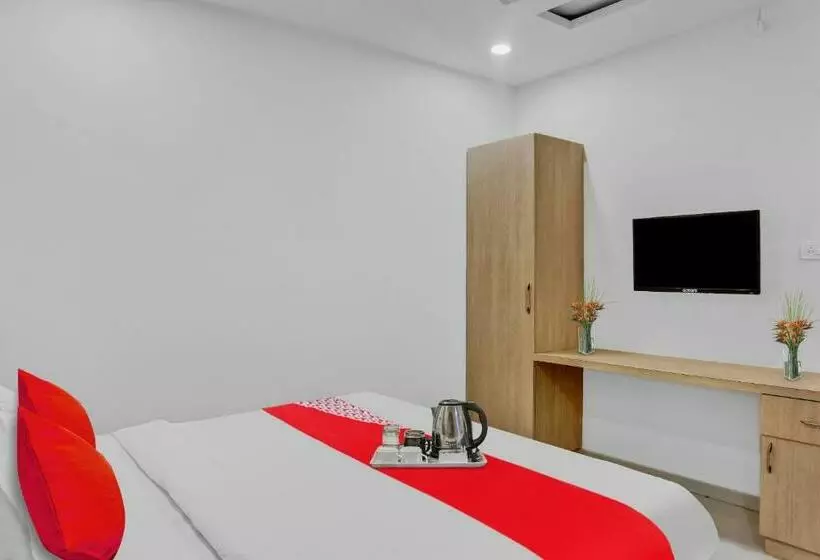 Flagship Hotel Bluemoon