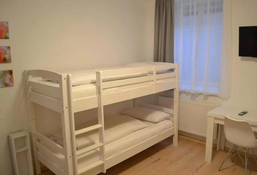 Hotelli Platia   Rooms