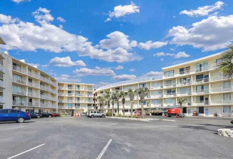 فندق Sea Dip Resort Studios!