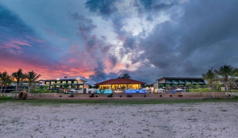 Sea Sand Sun Hua Hin By Jc Kevin Hotel & Resort