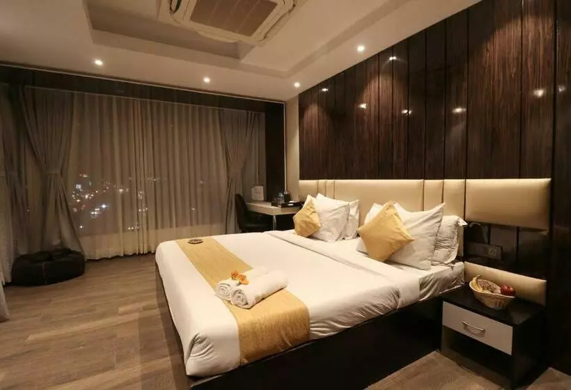 Hotelli Transitel A Boutique