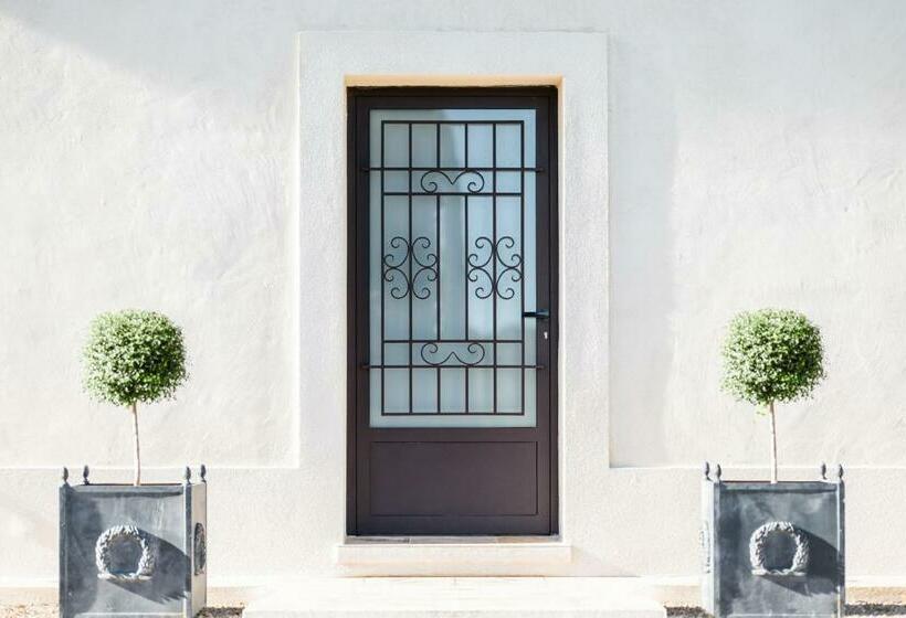 Пансион Le Clos Celine