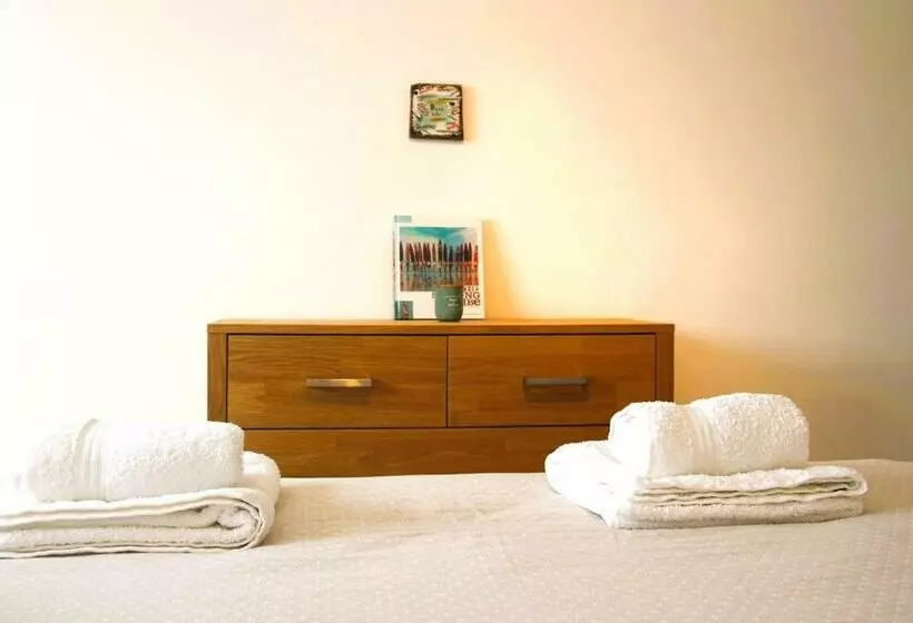 پانسیون Room In Bb Cosy Surf Chambre Dhote For 2 People, 15mn From The Beach