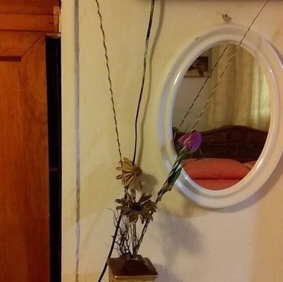 پانسیون Room In Guest Room Posada Green Sea Villa Helen Kilometer 4 Bypass