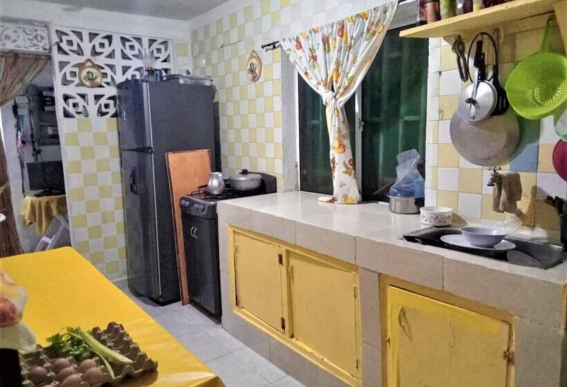 پانسیون Room In House Posada Nativa Green Sea San Luis