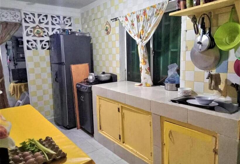 پانسیون Room In House Posada Nativa Green Sea San Luis