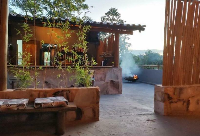 הוסטל Chalés E Suítes Campos De São João