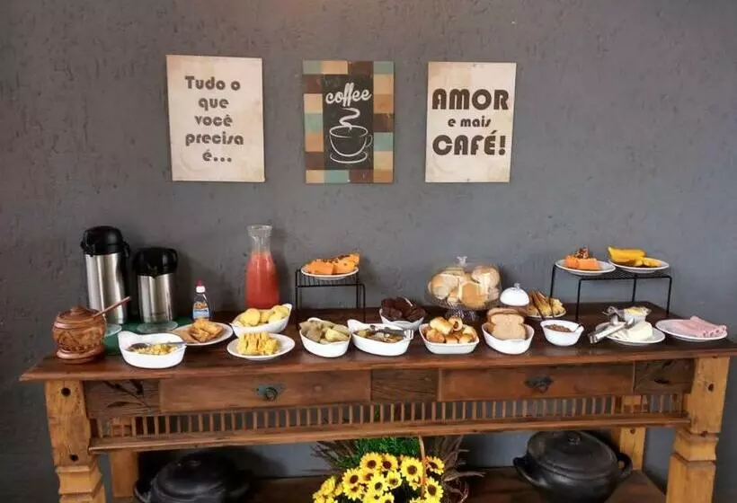 ユースホステル Chalés E Suítes Campos De São João