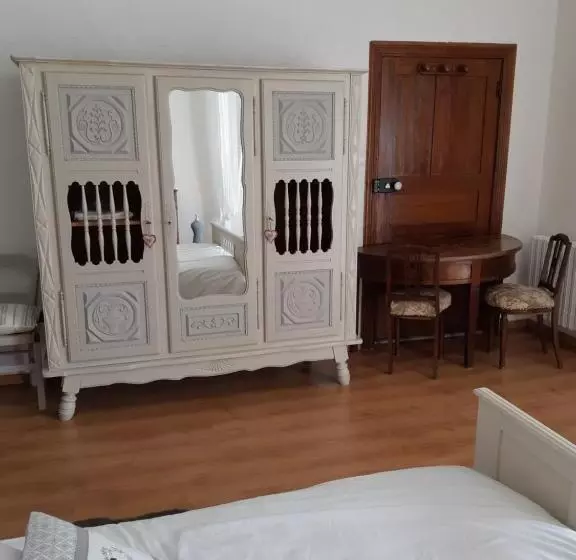 Aamiaismajoitus (B&B) A Casa Aperta