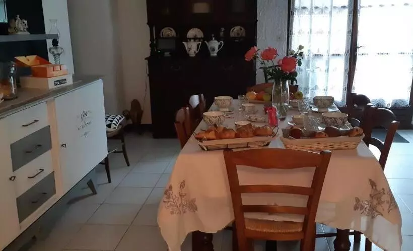 Aamiaismajoitus (B&B) A Casa Aperta