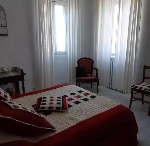 Aamiaismajoitus (B&B) A Casa Aperta