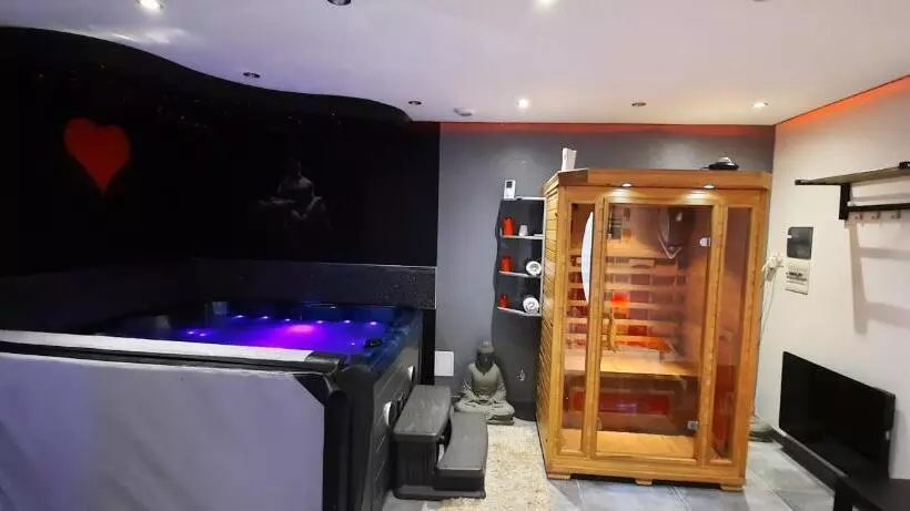 Aamiaismajoitus (B&B) Dydy S Love