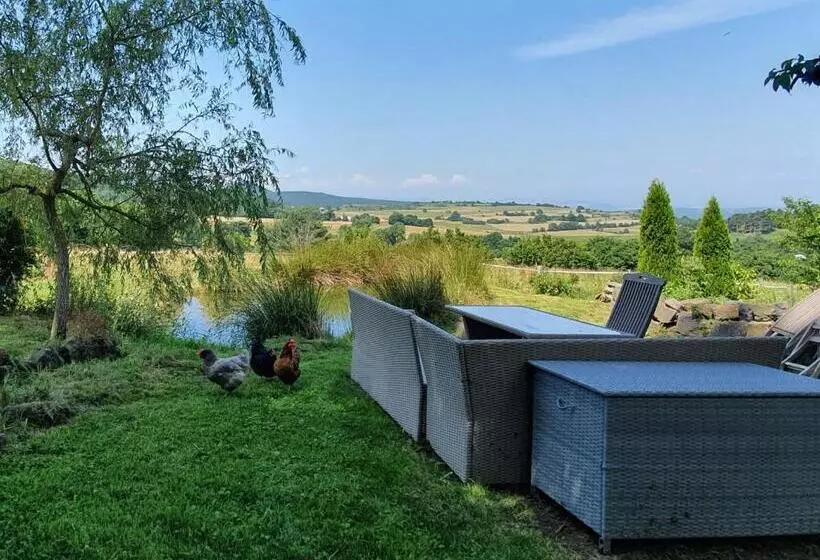 ベッドアンドブレックファースト La Chambre D Hôte Du Petit Mazilloux