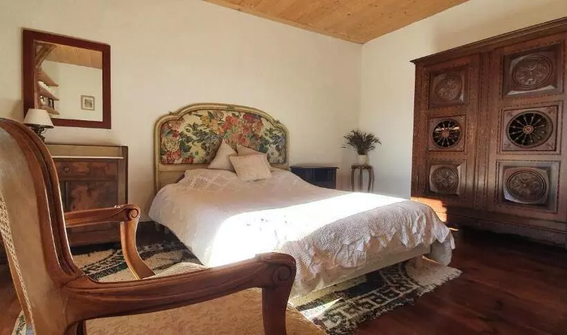 ベッドアンドブレックファースト La Chambre D Hôte Du Petit Mazilloux