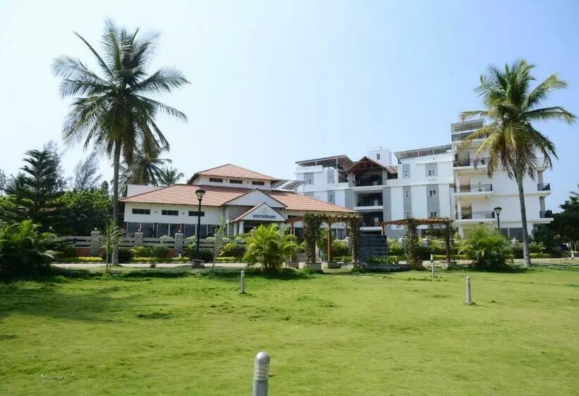 ホテル Apoorva Resorts