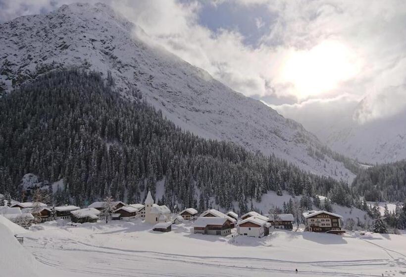 בית מלון כפרי Bergbauernhof Pabulariu