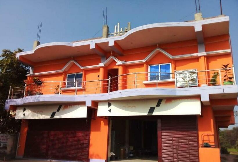 Hotel Oyo 85684 Moon Light Resort