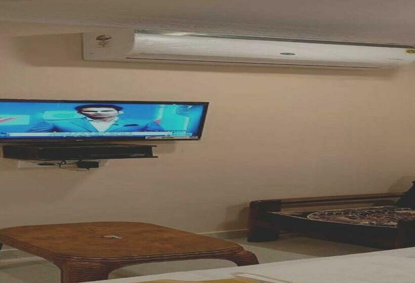 בית מלון כפרי Oyo 87282  Swagat Inn