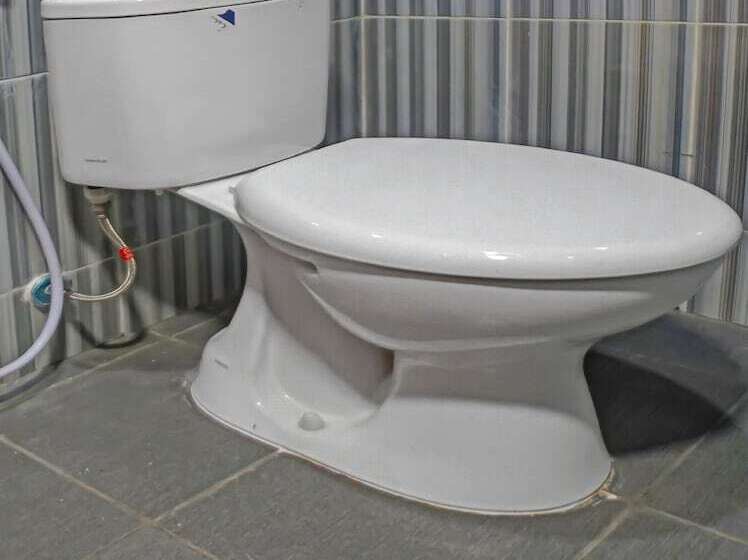 ホテル Oyo 91900 Wisma Amrach