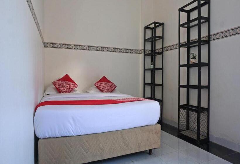 ホテル Oyo 91900 Wisma Amrach