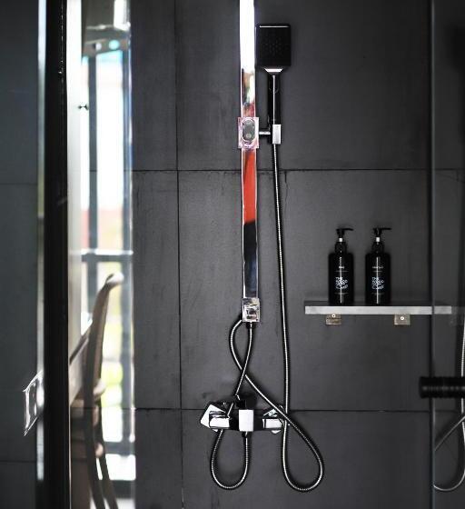 בית מלון כפרי The Wood Pattani