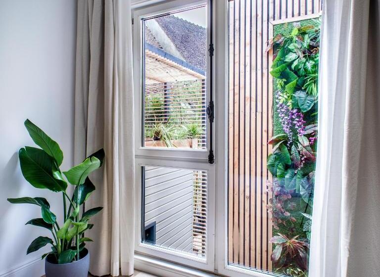 Maya Appartements & Suites