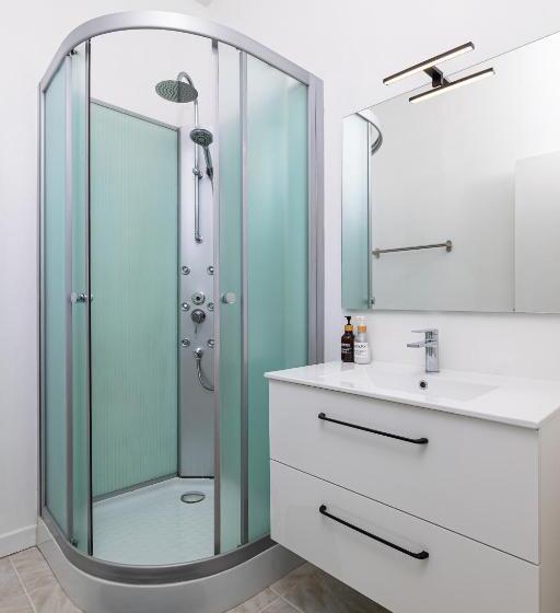 Maya Appartements & Suites