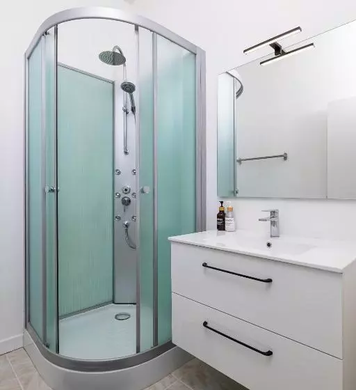 Maya Appartements & Suites