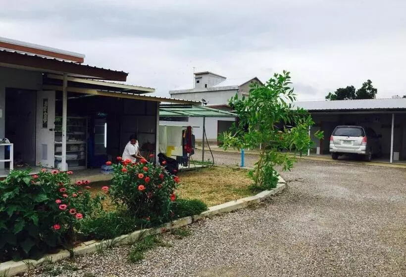 Mulberry Resort