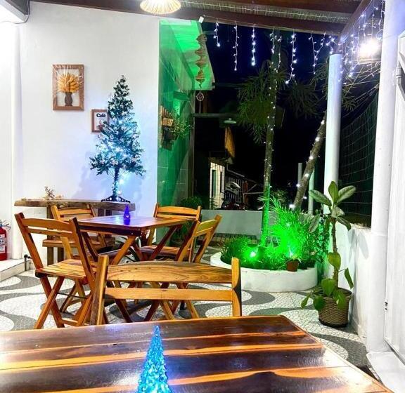 펜션 Estrela Premium Pousada