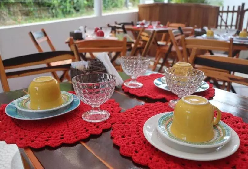 ペンション Estrela Premium Pousada