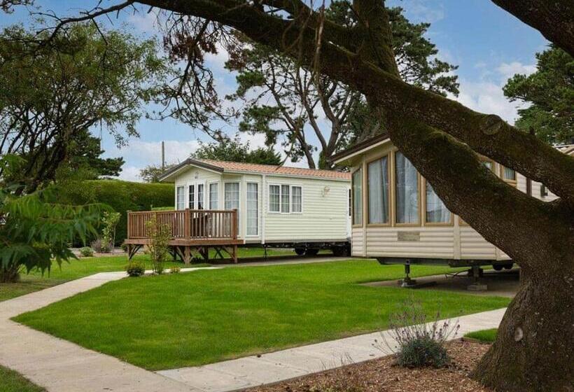 渡假胜地  Croft Country Park