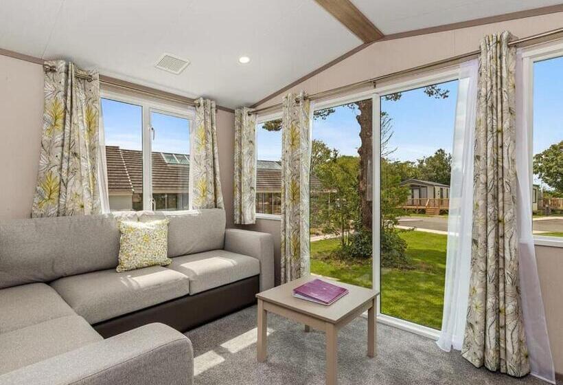 渡假胜地  Croft Country Park