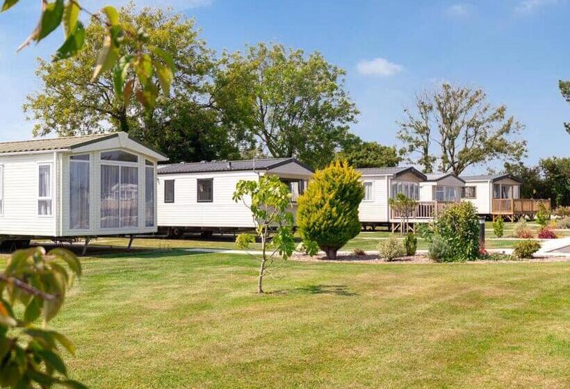 渡假胜地  Croft Country Park