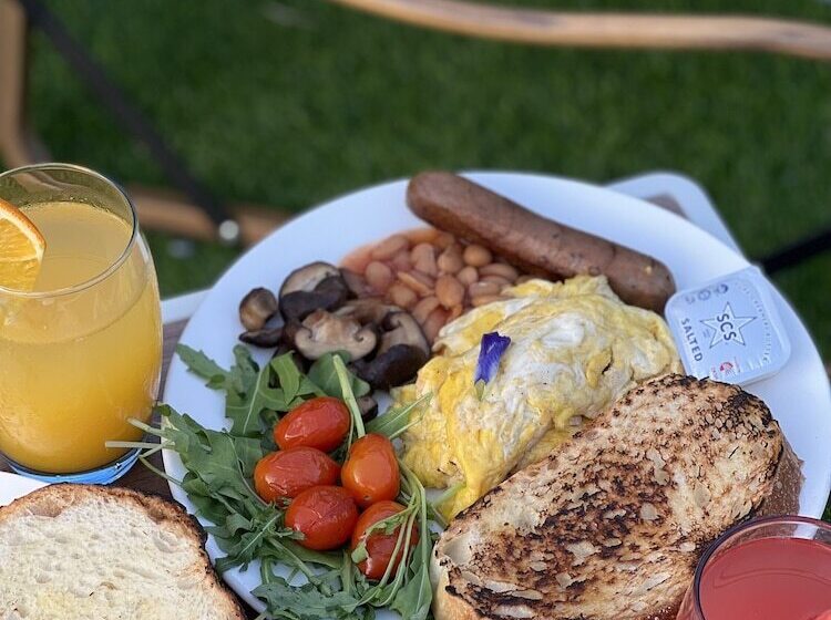 אתר נופש Found Mansion