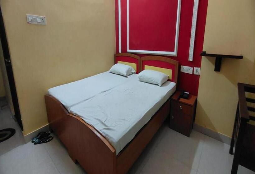 Spot On Hotel Online