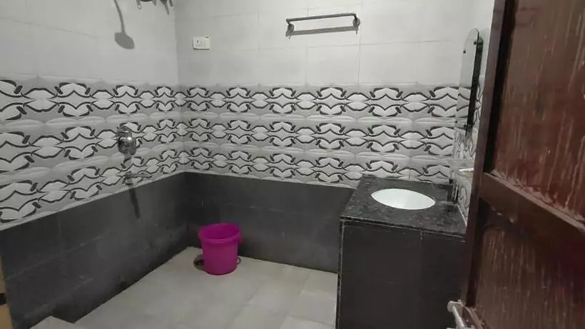 Spot On Hotel Online