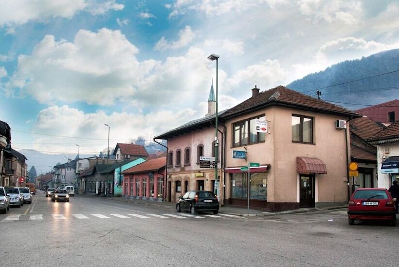 هاستل Kingdom Rooms Visoko