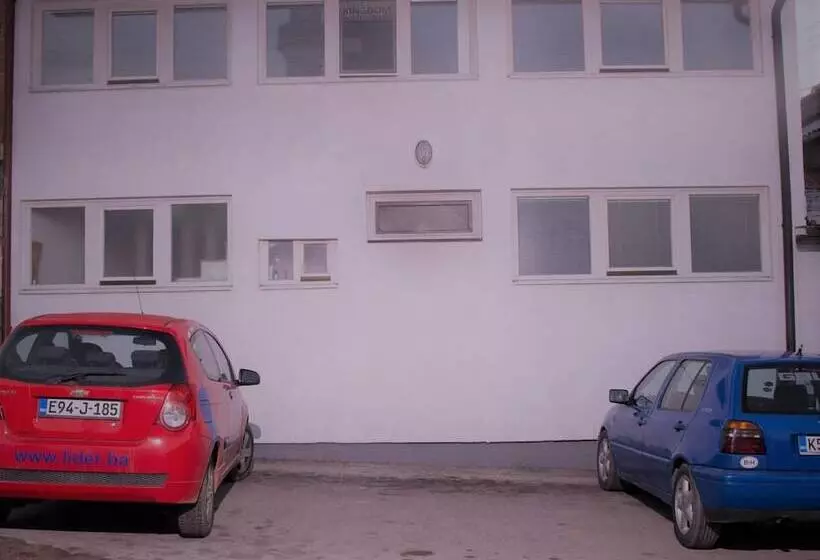 هاستل Kingdom Rooms Visoko