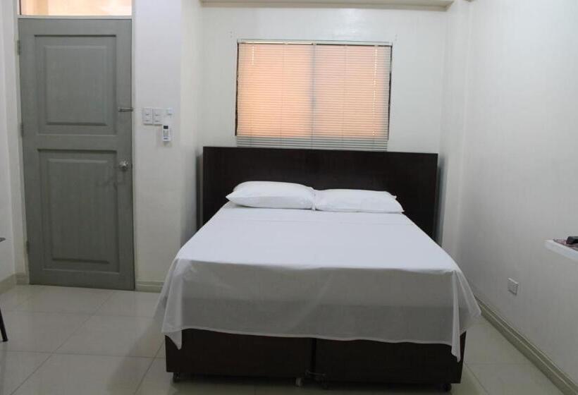 הוסטל Residencia San Vicente   Pasay  Budget