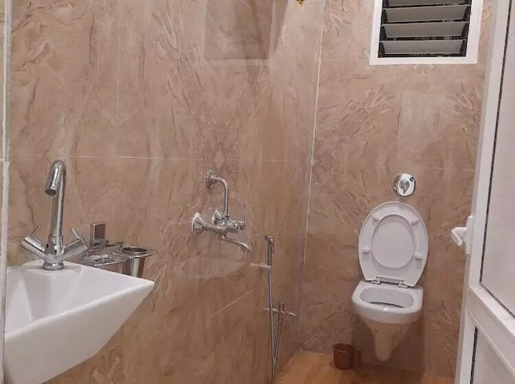 The Ashoka Resort & Banquets