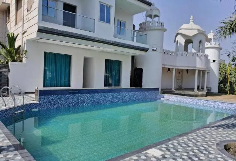 The Ashoka Resort & Banquets