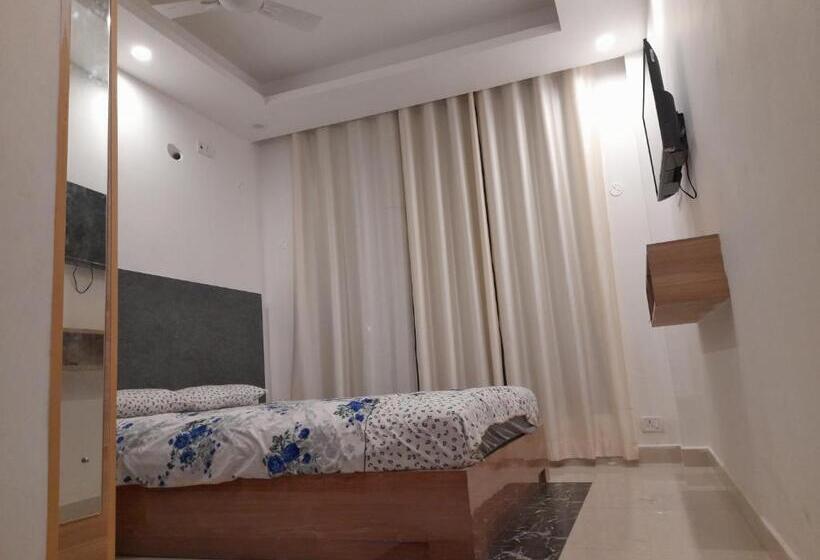 The Ashoka Resort & Banquets