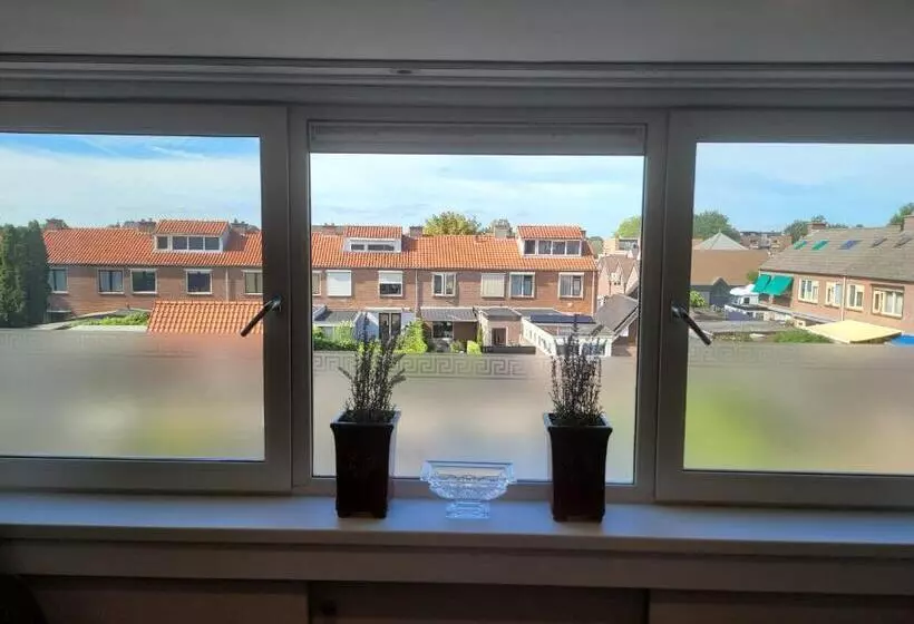 ベッドアンドブレックファースト Bed & Budget123