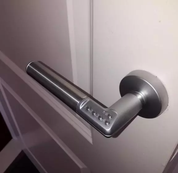 ベッドアンドブレックファースト Bed & Budget123