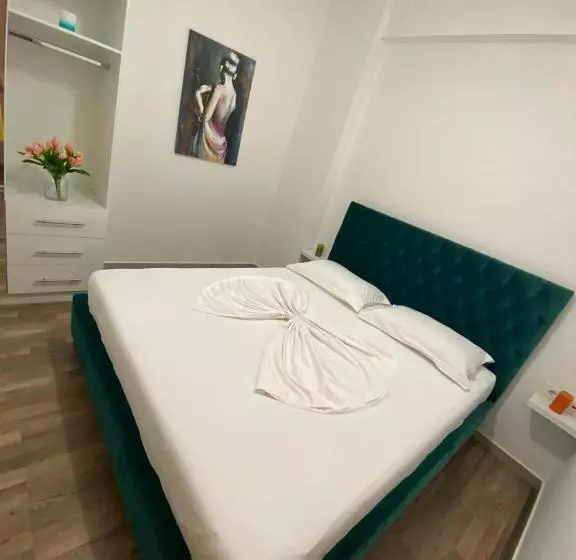 Hard Rock Apartments