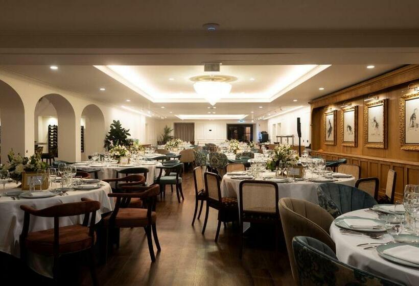 هتل Ap Dona Aninhas